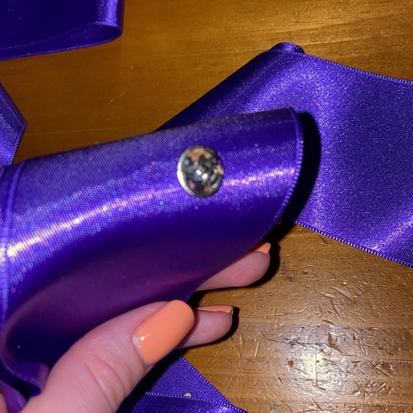 FRIENDS Themed I DO CREW Bachelorette Sash - Picture 4 of 4